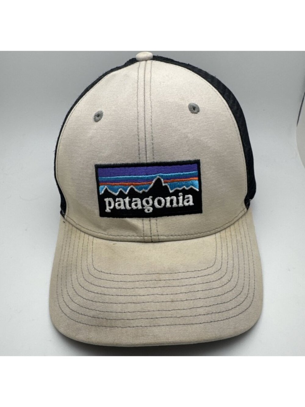 Patagonia Logo Hat Cap Black / Tan Snapback Trucker Hat Mesh